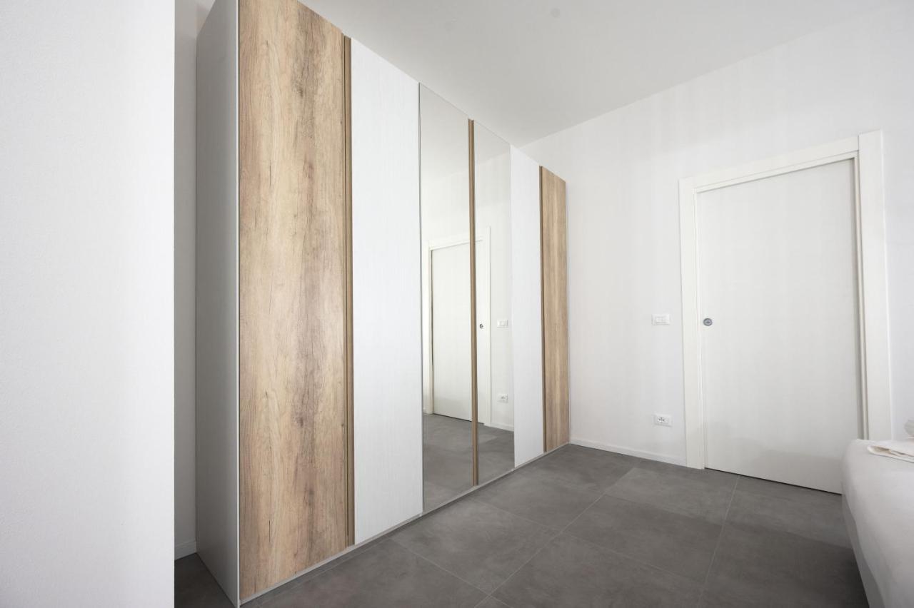 Getthekey Lenzi Suites Bologna Exteriör bild